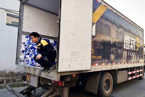 近期福建某客戶訂購一批造紙毛毯